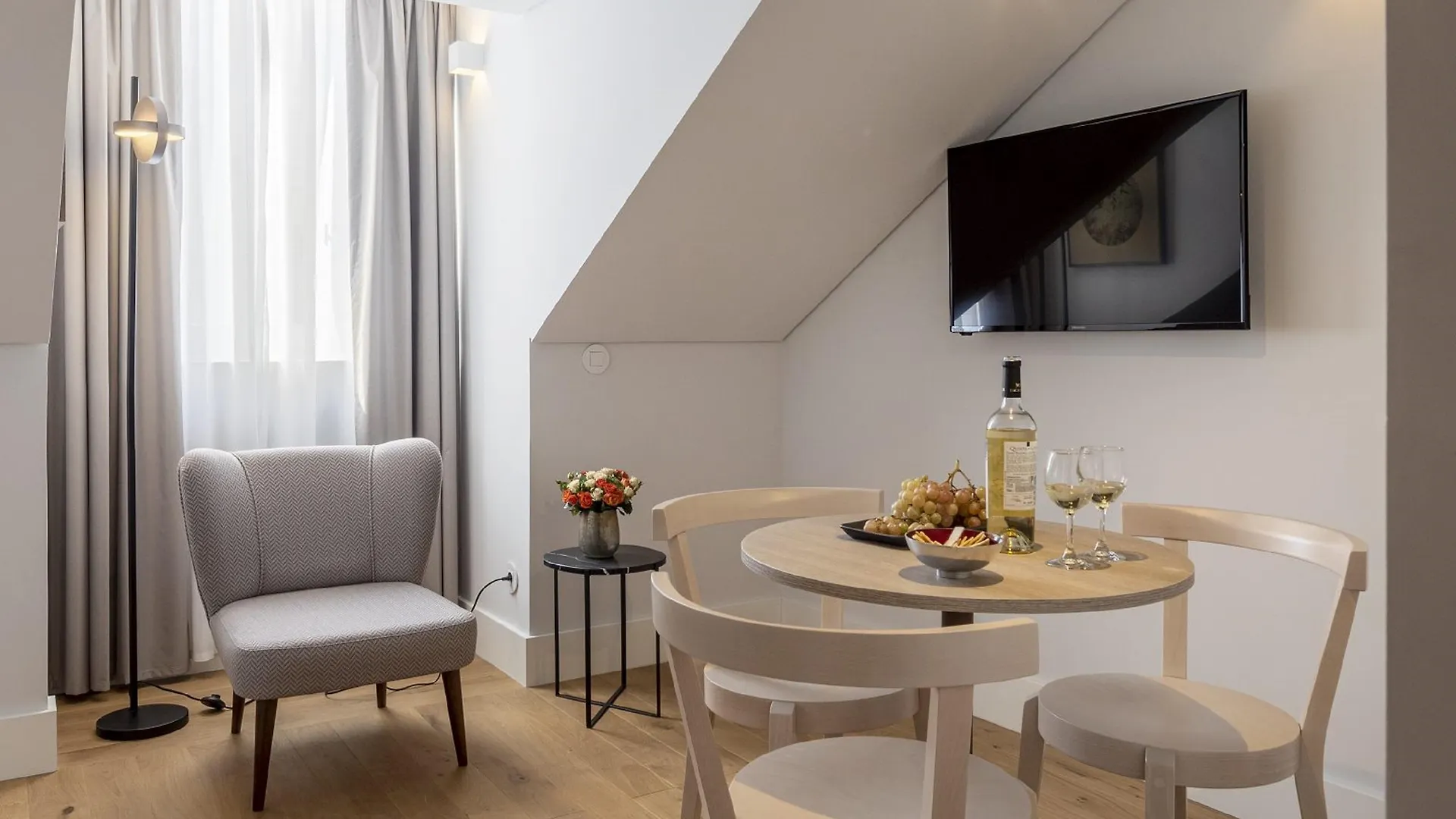 Lisbon Serviced Apartments - Madalena